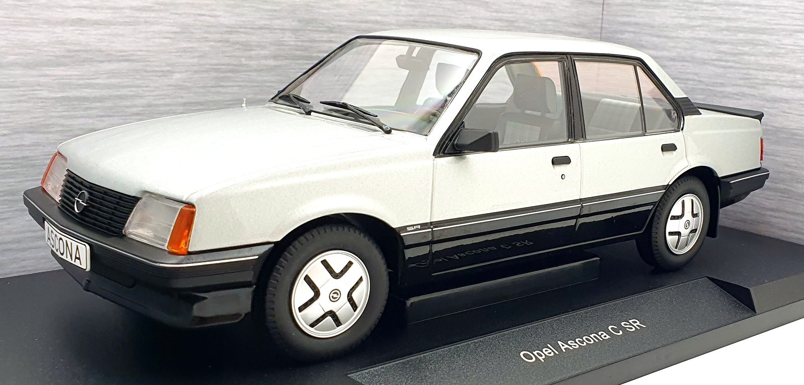 Model Car Group 1/18 Scale MCG18460 - Opel Ascona C SR - Silver
