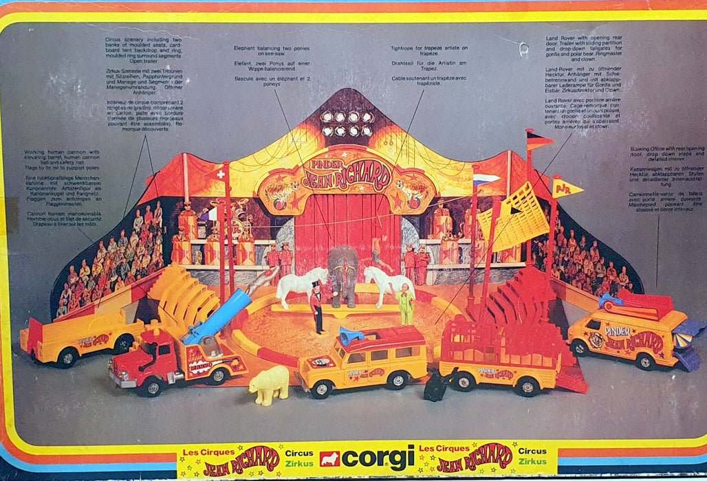 Corgi Gift Set No. 48 Pinder Jean Richard Circus Land Rover + Animals & Figures