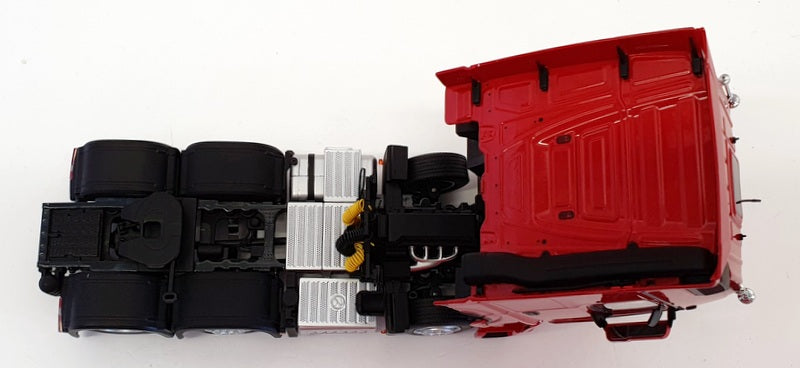 Marge Models 1/32 Scale Deicast 1912-04 Mercedes Benz Actros Gigaspace 6x2 Red