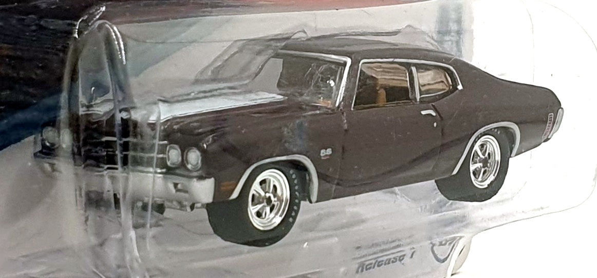 Johnny Lightning 1/64 Scale JLMC029 1970 Chevrolet Chevelle SS 454 Black Cherry
