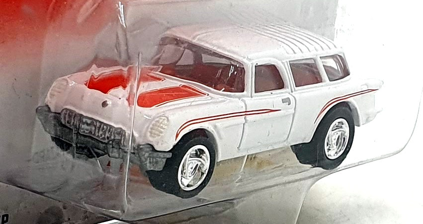 Johnny Lightning 1/64 Scale 993-01 - 1954 Corvette Nomad - White