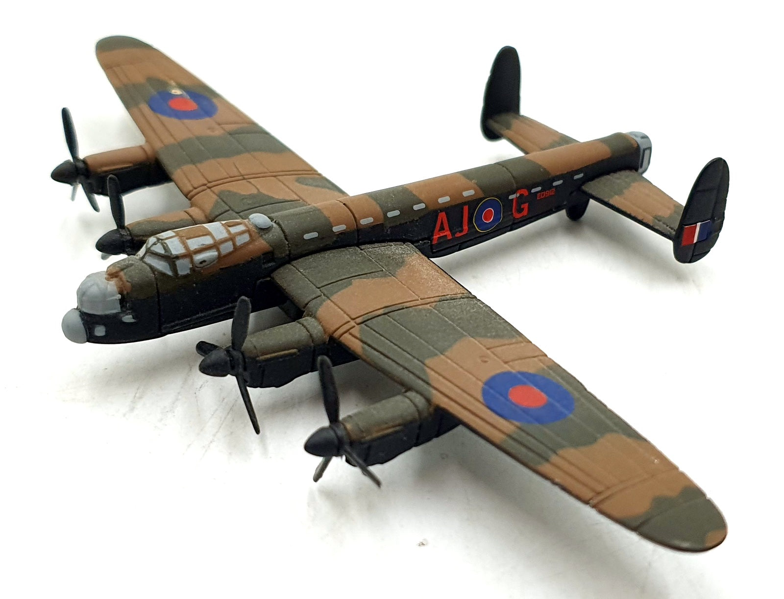 Corgi 12cm Wingspan CS90331 - Avro Lancaster RAF 617 Sqn Dambusters