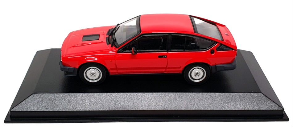 Maxichamps 1/43 Scale 940 120140 - 1983 Alfa Romeo GTV 6 - Red