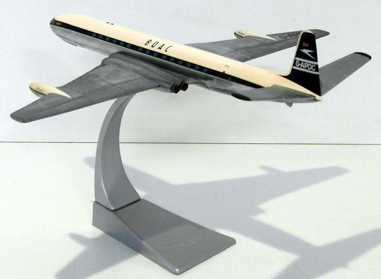 Corgi 1/144 Scale AA31403 - DH Comet 4 BOAC London New York 1958 G-APDC