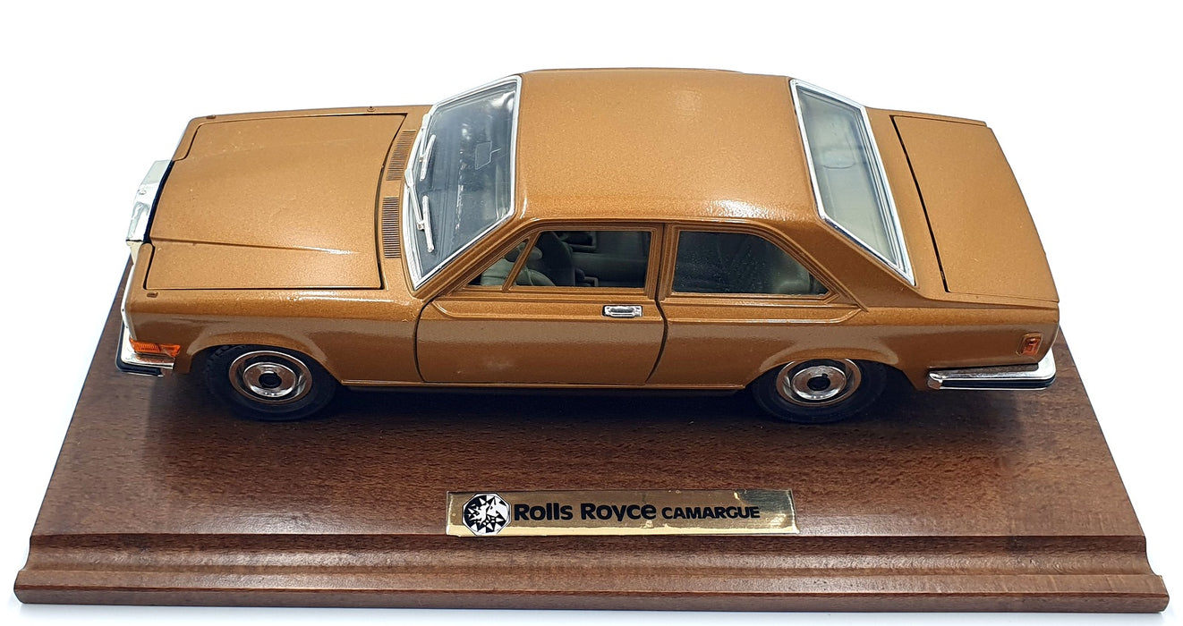 Burago 1/22 Scale Diecast 3003 - Rolls Royce Carmargue Gold with Wood Plinth