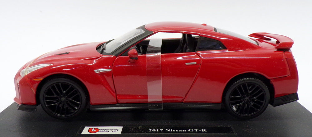 Burago 1/24 Scale Metal Model Car - 18-21082 - 2017 Nissan GT-R - Red