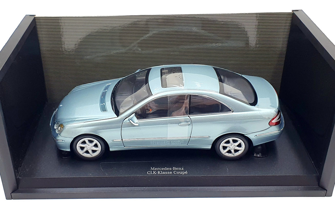 Kyosho 1/18 Scale B6 696 2192 - Mercedes Benz CLK Klasse Coupe - Light Blue