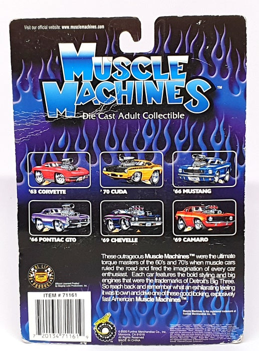 Muscle Machines 1/64 Scale 71161 00-2 - 1969 Chevrolet Camaro - White/Blue