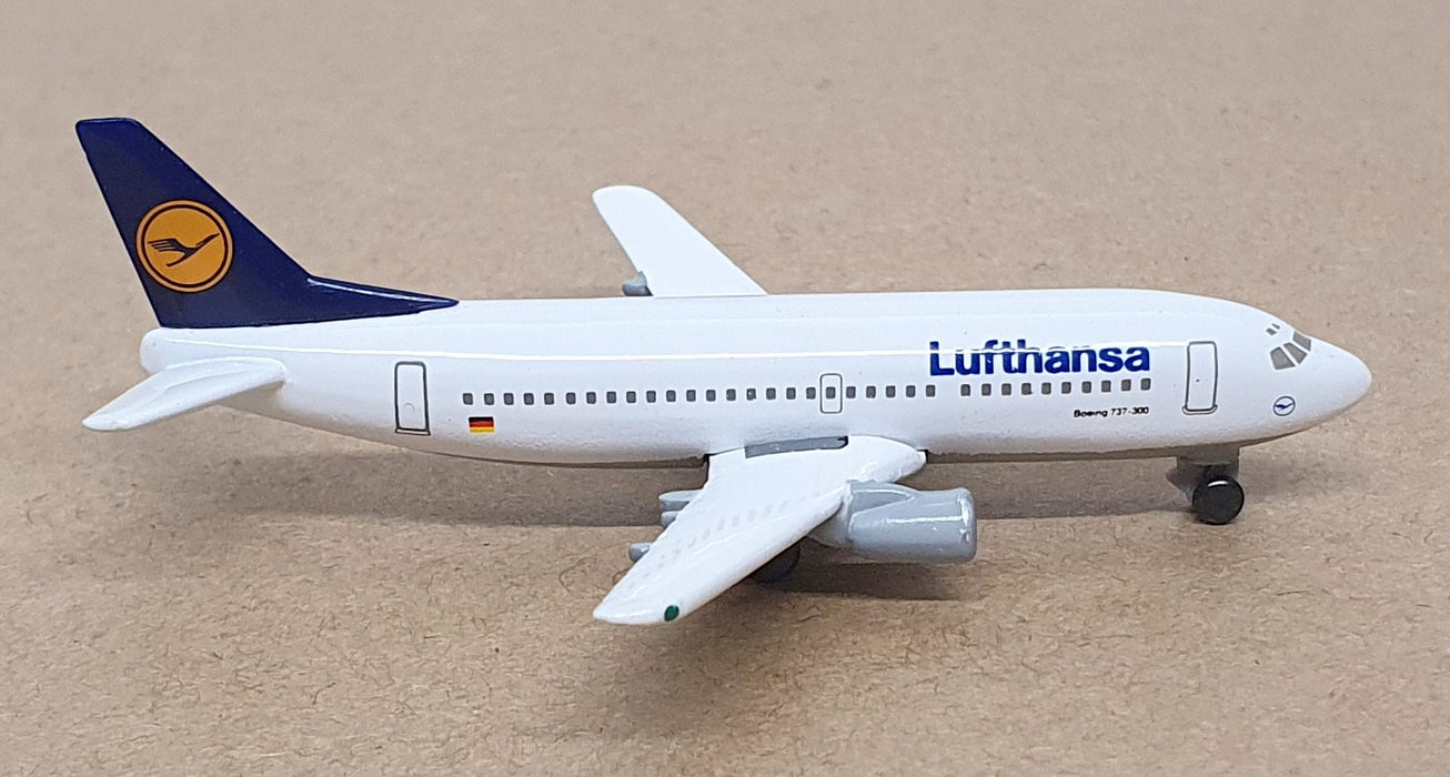 Herpa 1/500 Scale 57370 - Boeing 737-300 Aircraft Lufthansa
