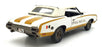 Acme 1/18 Scale Diecast A1805601 1972 Hurst Oldsmobile with Linda Vaughn Figure