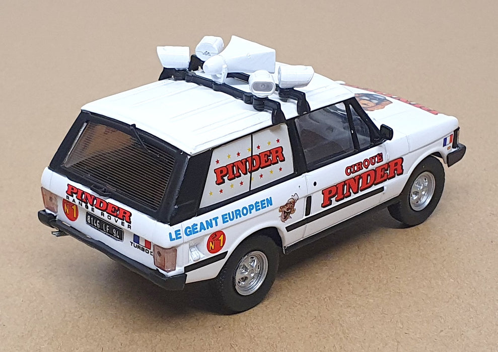 Altaya 1/43 Scale Diecast LF094 - Range Rover Pinder Circus - White