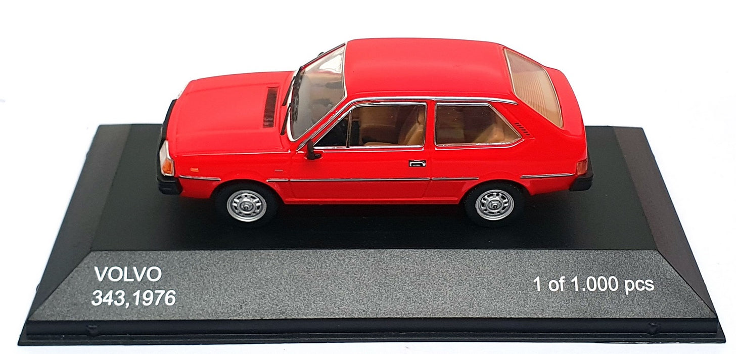 Whitebox 1/43 Scale Diecast WB208 - 1976 Volvo 343 DL - Red