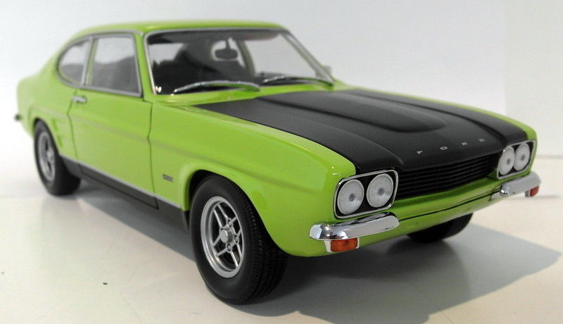 Minichamps 1/18 Scale 150 089075 - Ford Capri MK1 RS 2600 1970 Green/Black