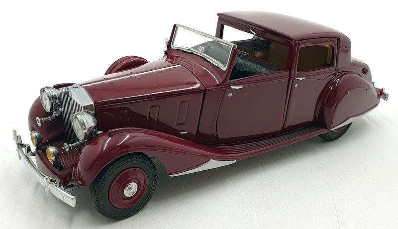 Danbury Mint 1/24 Scale DAN10 - 1938 Rolls Royce Phantom III - Burgundy