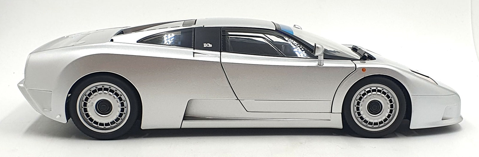 KK Scale 1/12 Scale KKDC120132 - 1991 Bugatti EB110 - Silver