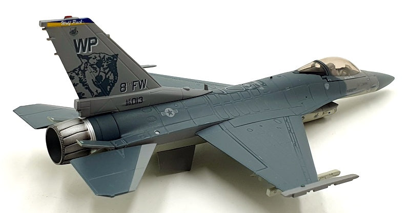 Dragon Wings 1/72 Scale 50037 - F-16C Fighting Falcon Wolf Pack 2002 8th FW