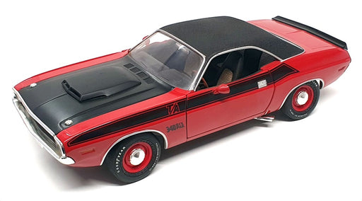 Ertl 1/18 Scale Diecast 6124D - 1970 Dodge Challenger - Red/Black