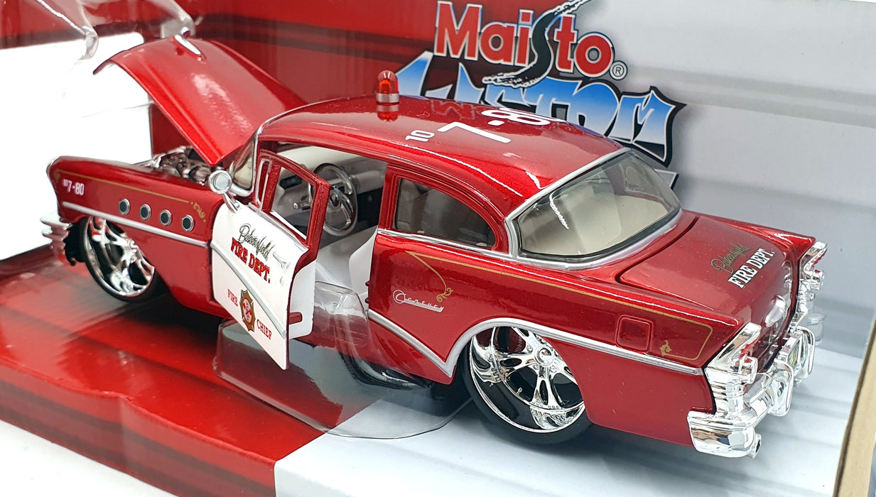 Maisto 1/26 Scale Diecast 31341 - 1955 Buick Century Bakersfield Fire Dept