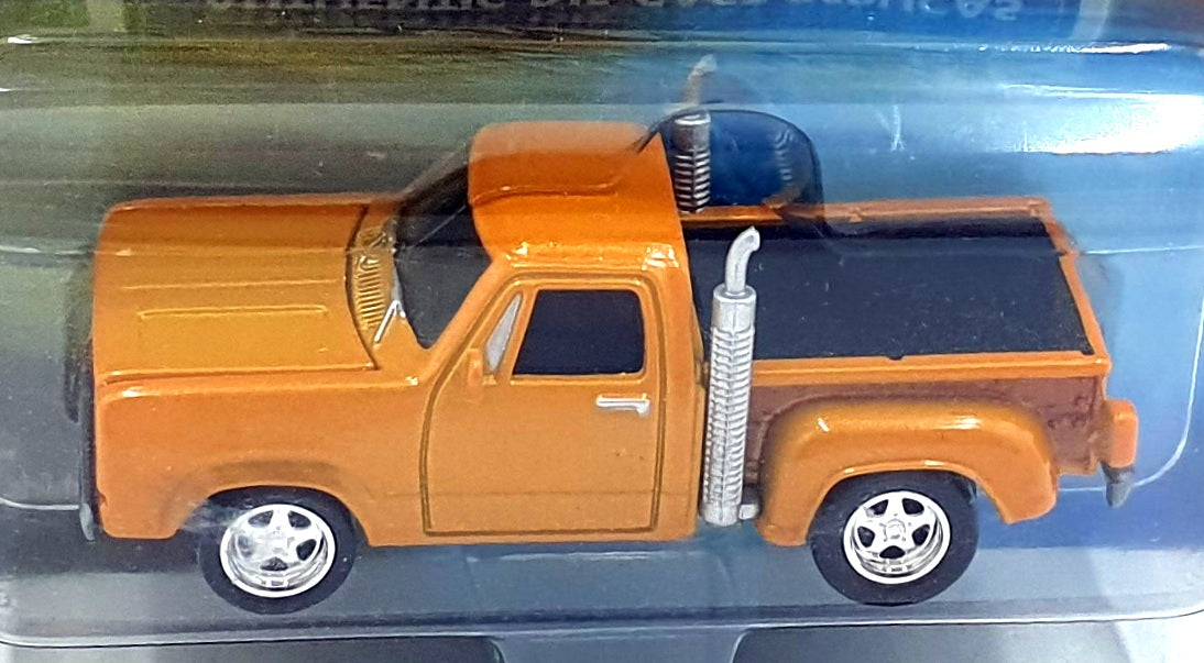 Johnny Lightning 1/64 Scale 358-00 - 1978 Dodge Truck - Met. Orange