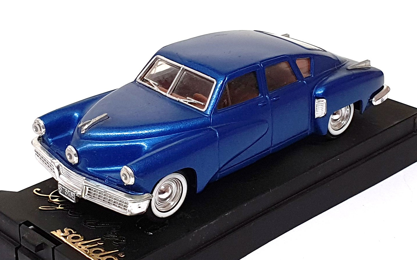 Solido 1/43 Scale Diecast 4524 - 1948 Tucker Torpedo - Met. Blue