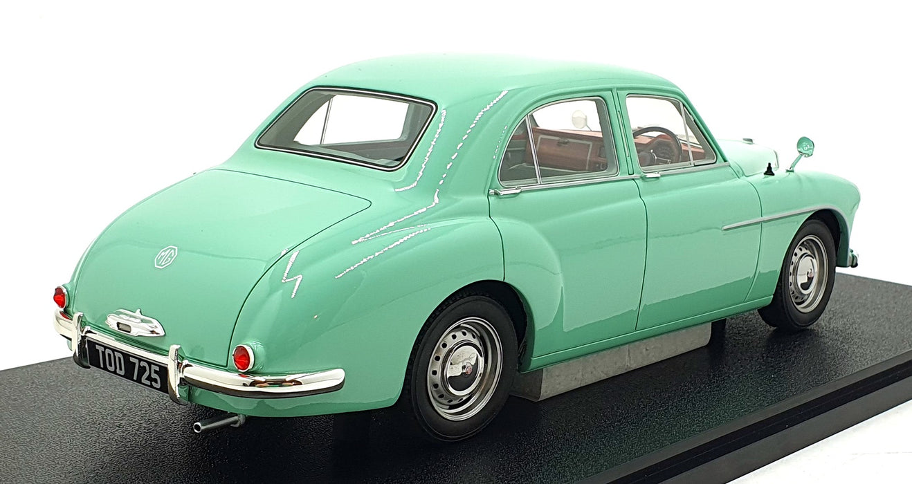 Cult 1/18 Scale Resin CML203-1 - 1953-1956 MG Magnette ZA - Island Green