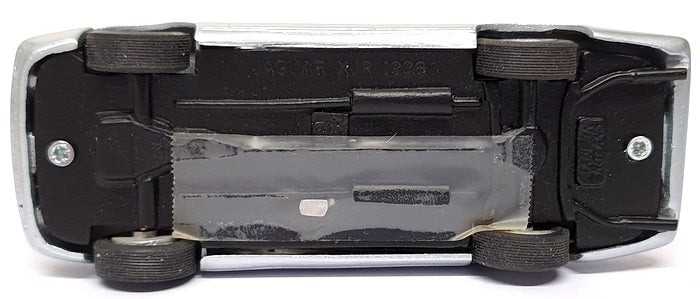 Milestone Miniatures 1/43 Scale JW4 - 1994 Jaguar XJR Saloon - Silver