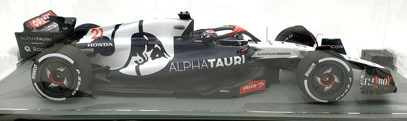 Spark 1/18 Scale 18S886 Alpha Tauri AT04 F1 Scuderia Bahrain 2023 N. De Vries 21