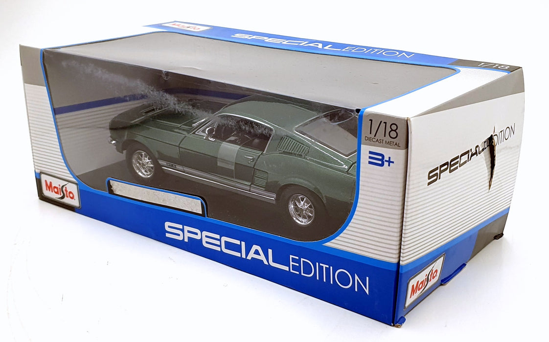 Maisto 1/18 Scale Diecast 31166 - 1967 Ford Mustang GTA Fastback - Green