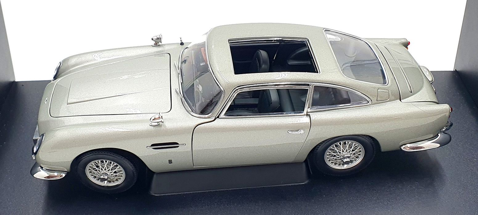Autoart 1/18 Scale Diecast 70021 - Aston Martin DB5 James Bond 007 - Goldfinger