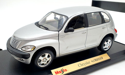 Maisto 1/18 Scale Diecast 31895 - Chrysler PT Cruiser - Silver 