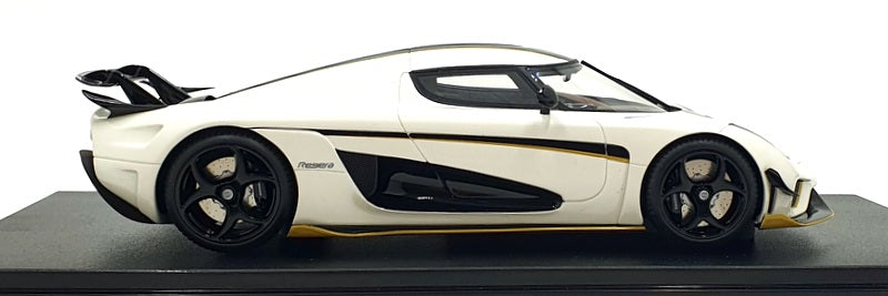 GT Spirit 1/18 Scale Resin GT913 - 2023 Koenigsegg Regera World Record - White