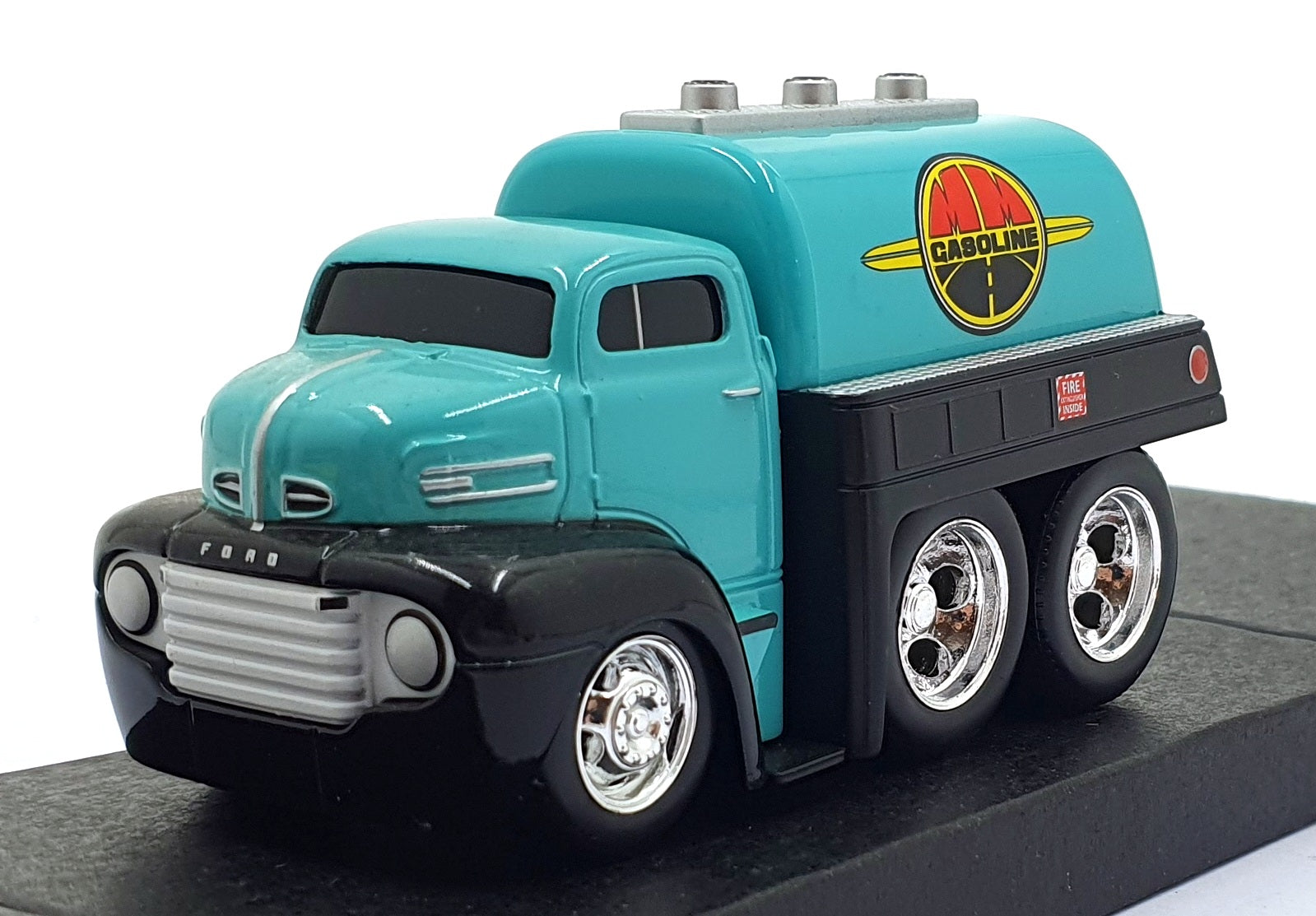 Muscle Machines 1/64 Scale 11610 - 1950 Ford COE Fuel Truck - Gasoline