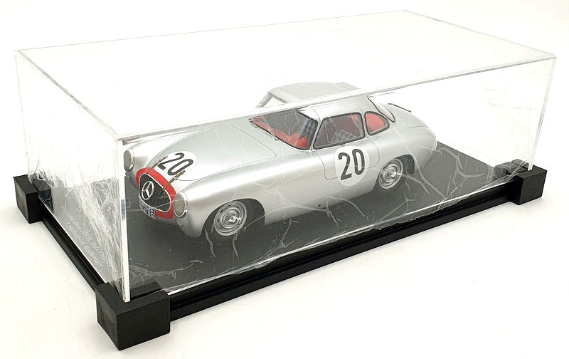 Spark 1/18 Scale 18S859 - Mercedes-Benz 300 SL #20 Le Mans 1952