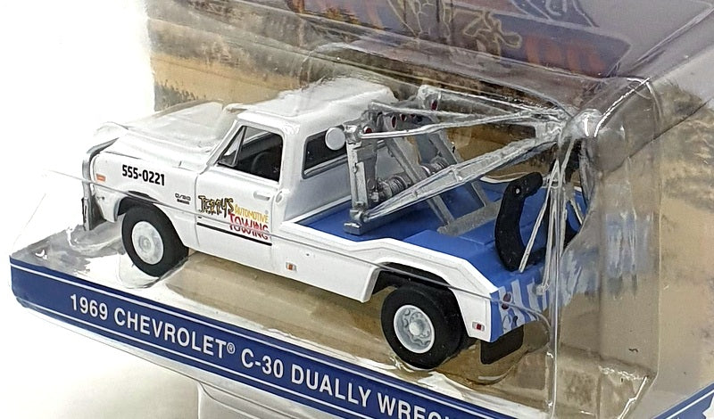 Greenlight 1/64 Scale 44965-B Fall Guy 1969 Chevrolet C-30 Dually Wrecker White