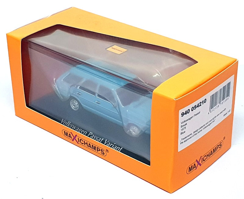 Maxichamps 1/43 Scale 940 054210 - 1975 Volkswagen Passat Break - Blue