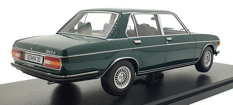 KK Scale 1/18 Scale KKDC180405 - 1971 BMW 3.0 e3 2.Series - Green