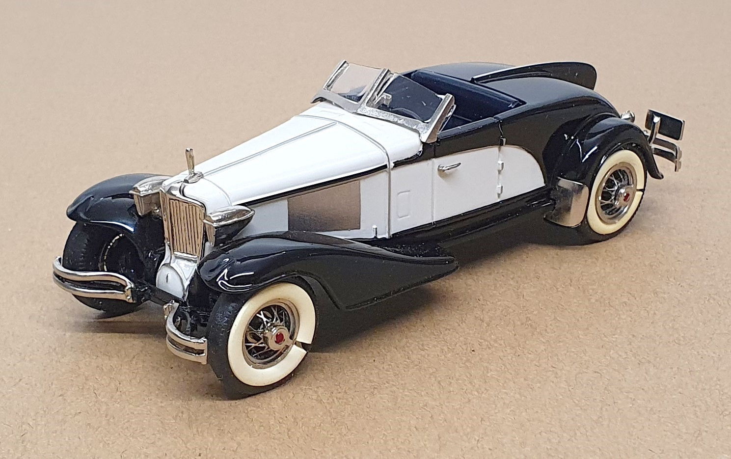 Minimarque 43 1/43 Scale US70A - 1930 Cord L29 Roadster Owned By Ed Schoenthaler