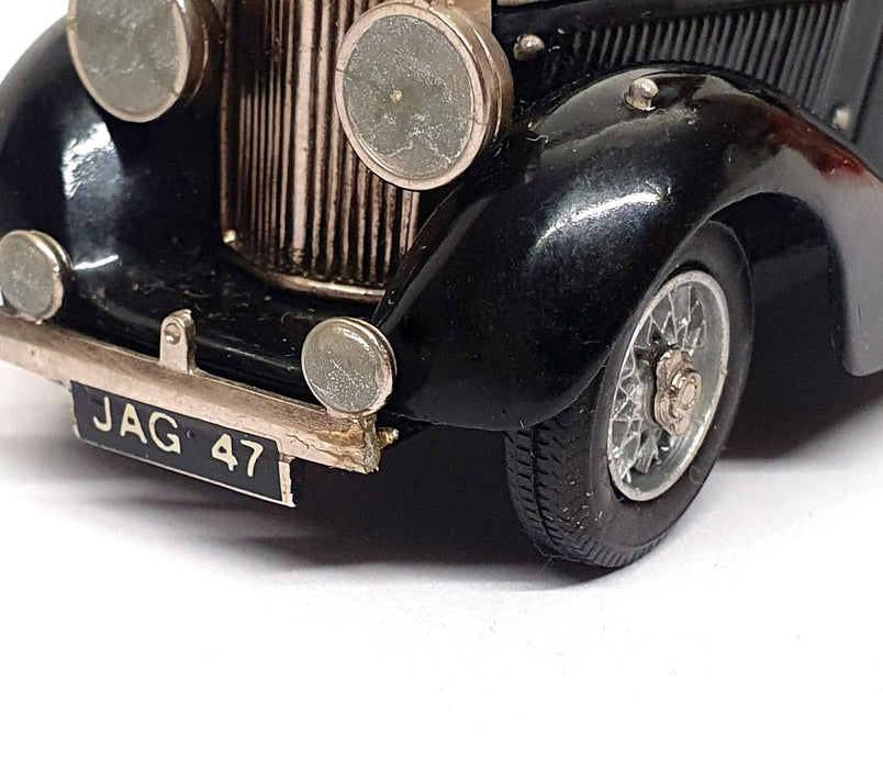 Minimarque 43 1/43 Scale UK40s No. 4 - 1947 Jaguar 3.5L DHC Closed RHD - Black