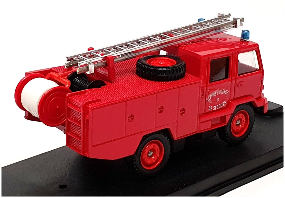 Verem 1/50 Scale Diecast 4015 - Berliet 4x4 Fire Engine - Red