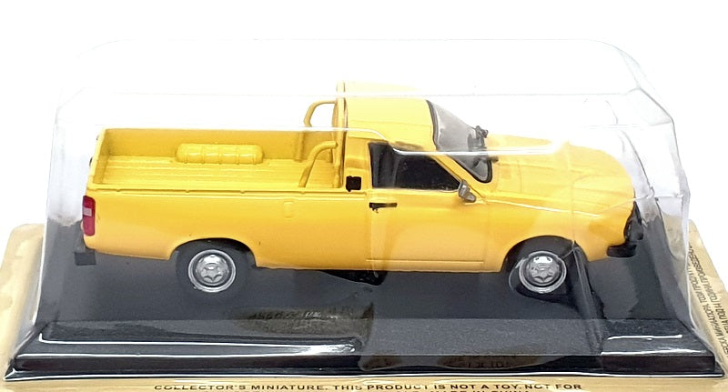 Altaya 1/43 Scale Diecast 8425B - Dacia 1304 Pick-Up Truck - Yellow