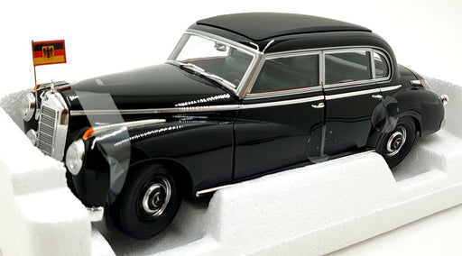 Norev 1/18 Scale Diecast 183707 - Mercedes-Benz 300 1955 Konrad Adenauer