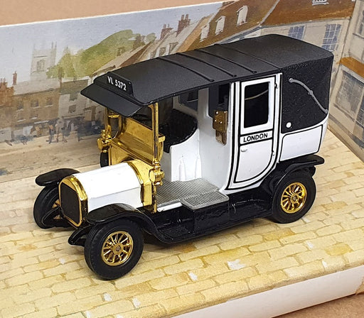 Matchbox Appx 9cm Long Diecast Y28-C - 1907 UNIC London Taxi - White/Black