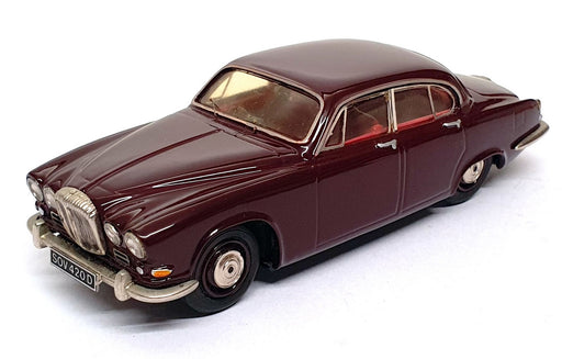 Conquest Models 1/43 Scale No. 102 - 1967 Daimler Sovereign - Claret