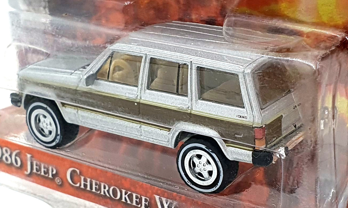 Greenlight 1/64 Scale 44940-C - 1986 Jeep Cherokee Wagoneer - Silver