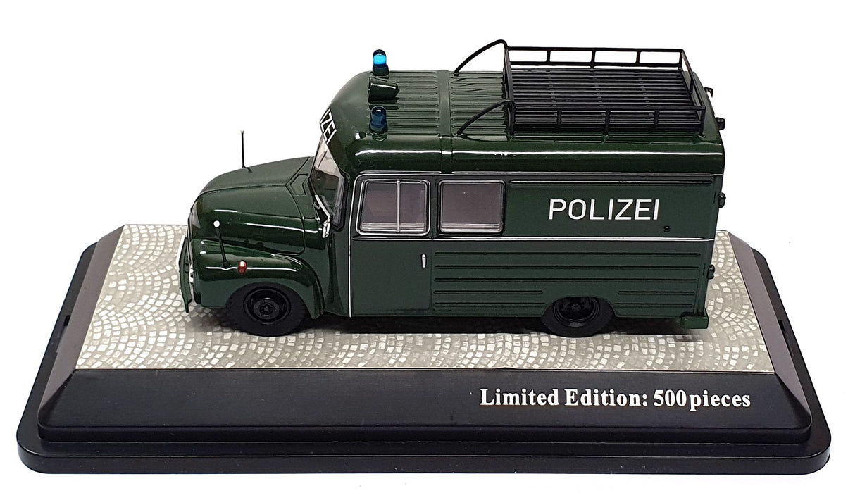 Premium ClassiXXs 1/43 Scale 11603 - Opel Blitz 1.75t Polizei Police - Green