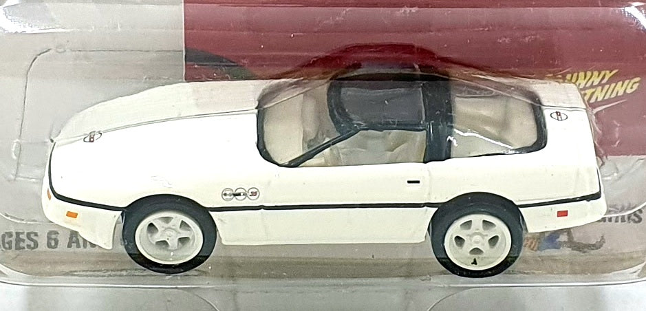 Johnny Lightning 1/64 Scale 992-01 - 1988 Chevrolet Corvette - White