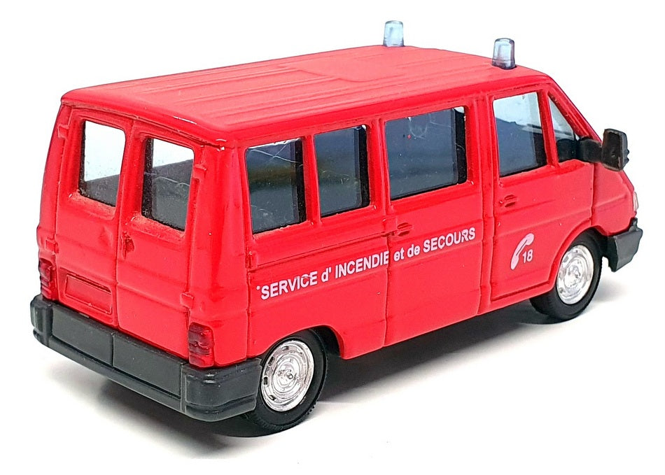 Solido 1/50 Scale 2141 - Renault Traffic Bus Incendie et de Secours Fire - Red