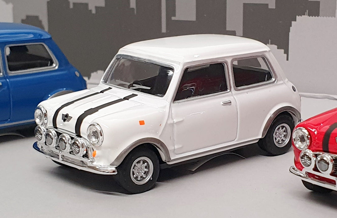 Cararama 1/43 Scale 35310 - Mini 3 Piece Set - Blue/White/Red