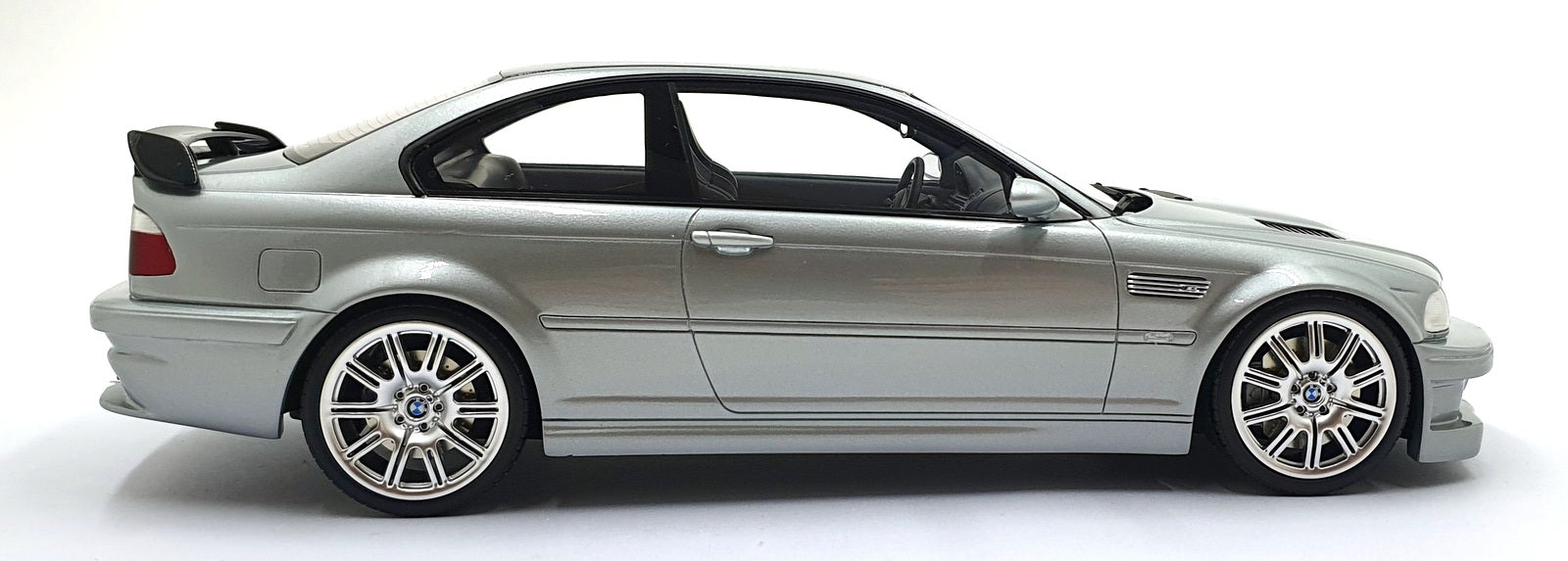 Otto Mobile 1/18 Scale Resin OT078 - VW Golf GTi 1800 Plus - Blue Otto Mobile 1/18 Scale Resin OT078 - VW Golf GTi 1800 Plus - Blue