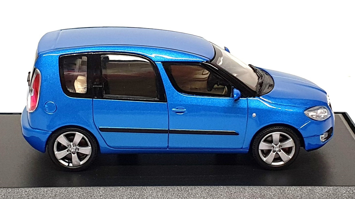 Abrex 1/43 Scale Diecast 143AB007LJ - Skoda Roomster - Met. Ocean Blue